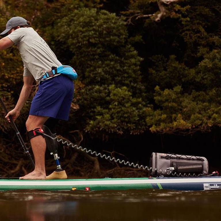 Exploring the Benefits of Using a Paddleboard Leash