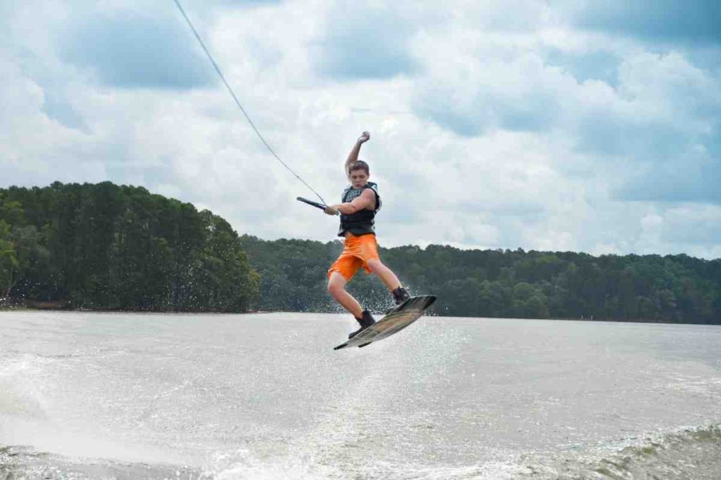 Importance of Wearing a Helmet While Wakeboarding