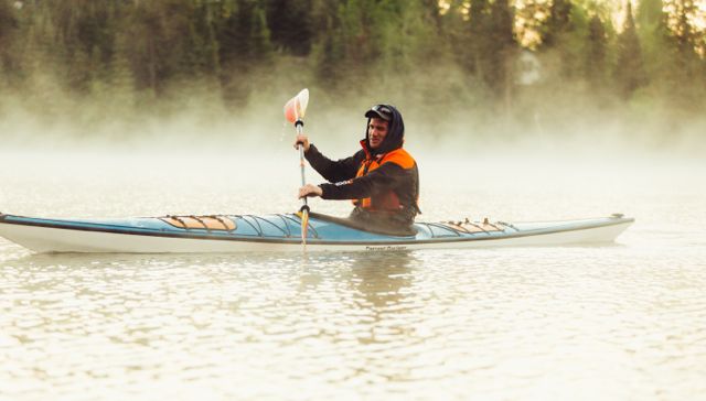 A Guide to Selecting the Ideal Size and Style of Kayak Paddle for Sea Kayaking