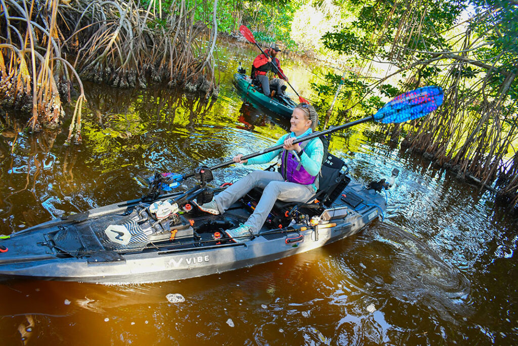 A Guide to Selecting the Perfect Kayak Paddle for Whitewater Kayaking